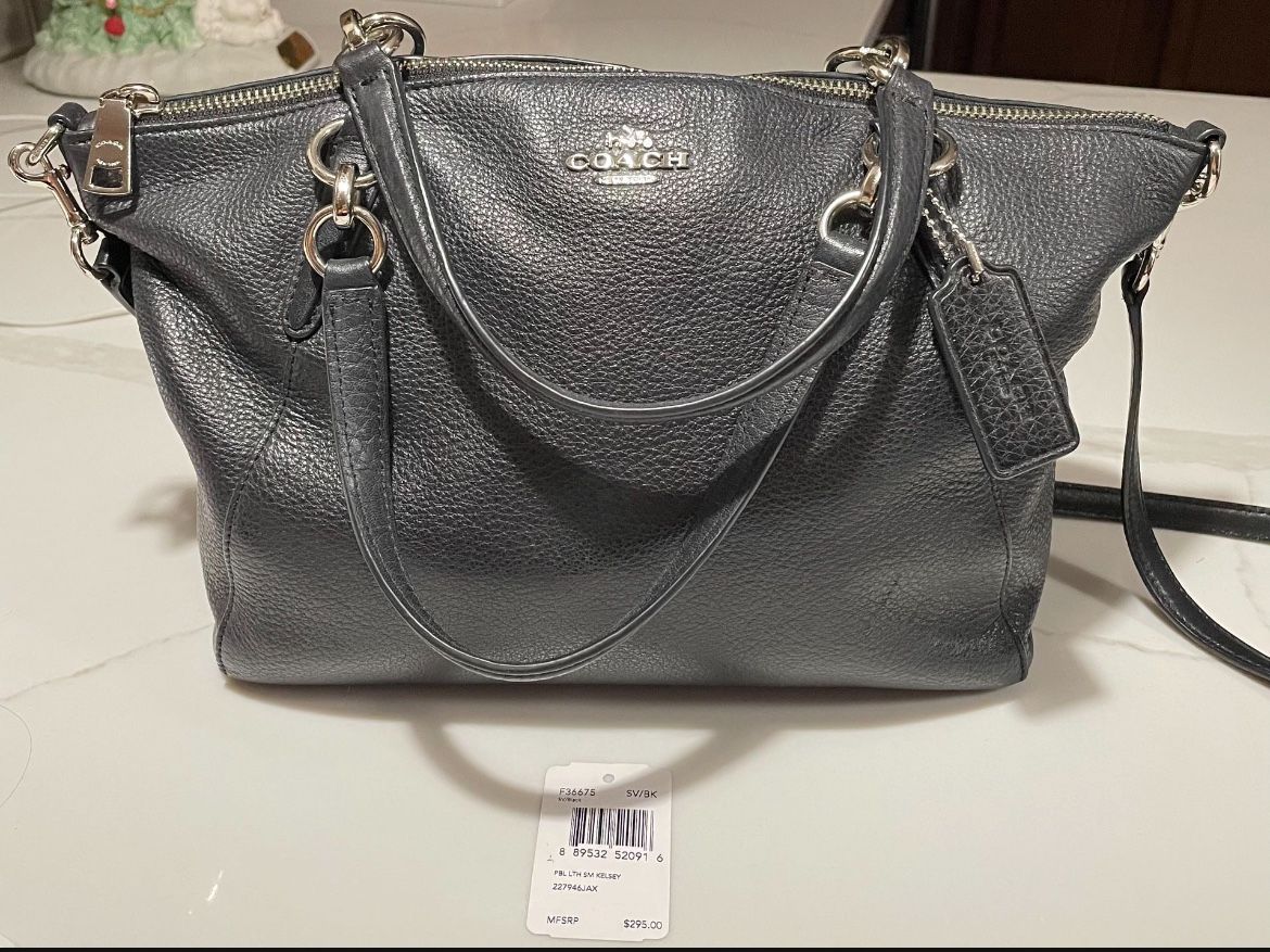 Womens Coach Medium Leather Kelsey Purse Crossbody Hand Bag F36675