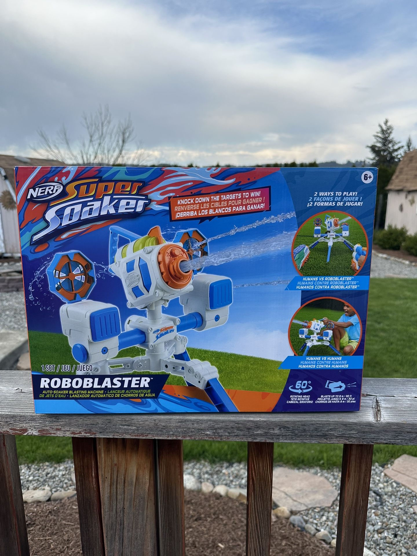 NEW Nerf Super Soaker Roboblaster Auto-Soaker Blasting Machine