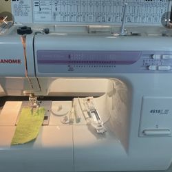 Janome 4618LE Sewing Machine 