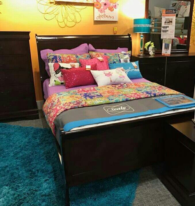 Full size bedroom set