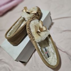 MinniTonka Slippers 