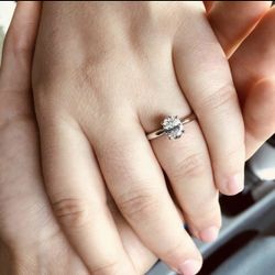 Oval Lab Grown Diamond Ring w/ GCAL Cert