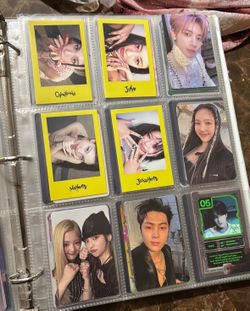 Twice and itzy photocards