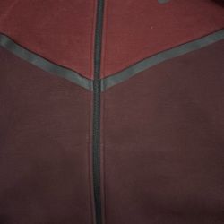 Nike Tech