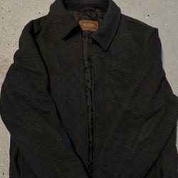 men’s black zip up coat