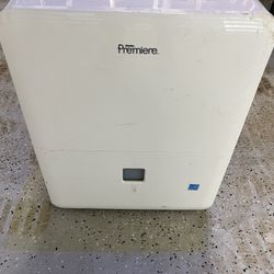 Dehumidifier 
