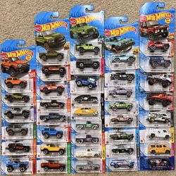 Hot Wheels 39 Cars Lot - Big Air Gasser, Mooneyes, trucks SUVs cars