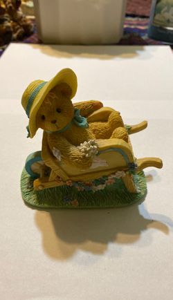 Cherished Teddies Gathering the blooms of friendship