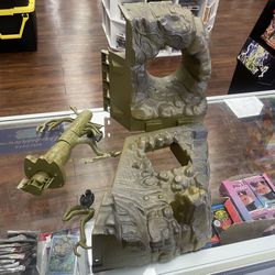 Vintage Heman and the Masters of the Universe MOTU Fright Zone Playset For Parts