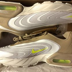 Men’s Nike Air Max Fire 