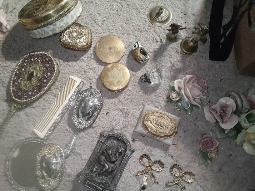 Vanity Items Make Offer