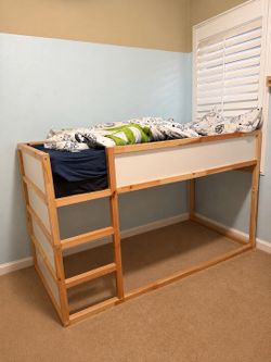 Reversible bed