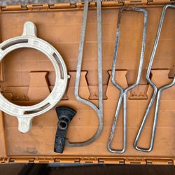 Swimming Pool Pump Lid Remover