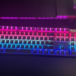 SteelSeries apex pro keyboard