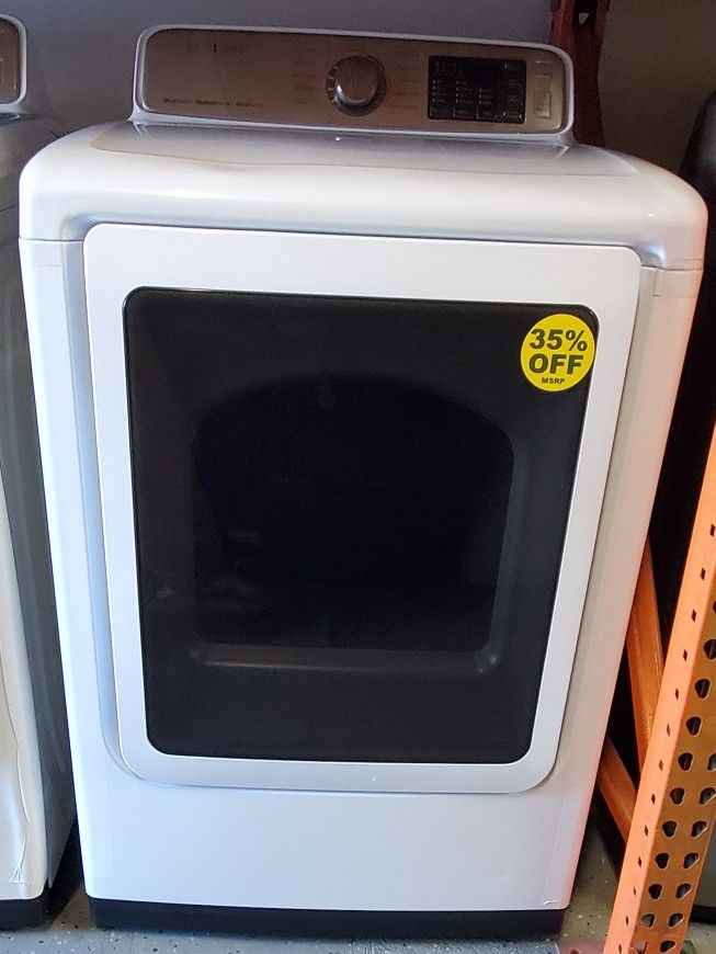 Samsung - 7.4 cu. ft. Gas Dryer in White
Model# DVG50M7450W