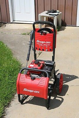 Snap On 2700 PSI Portable Pressure Washer Model 870591 7 HP OHV Engine Detergent