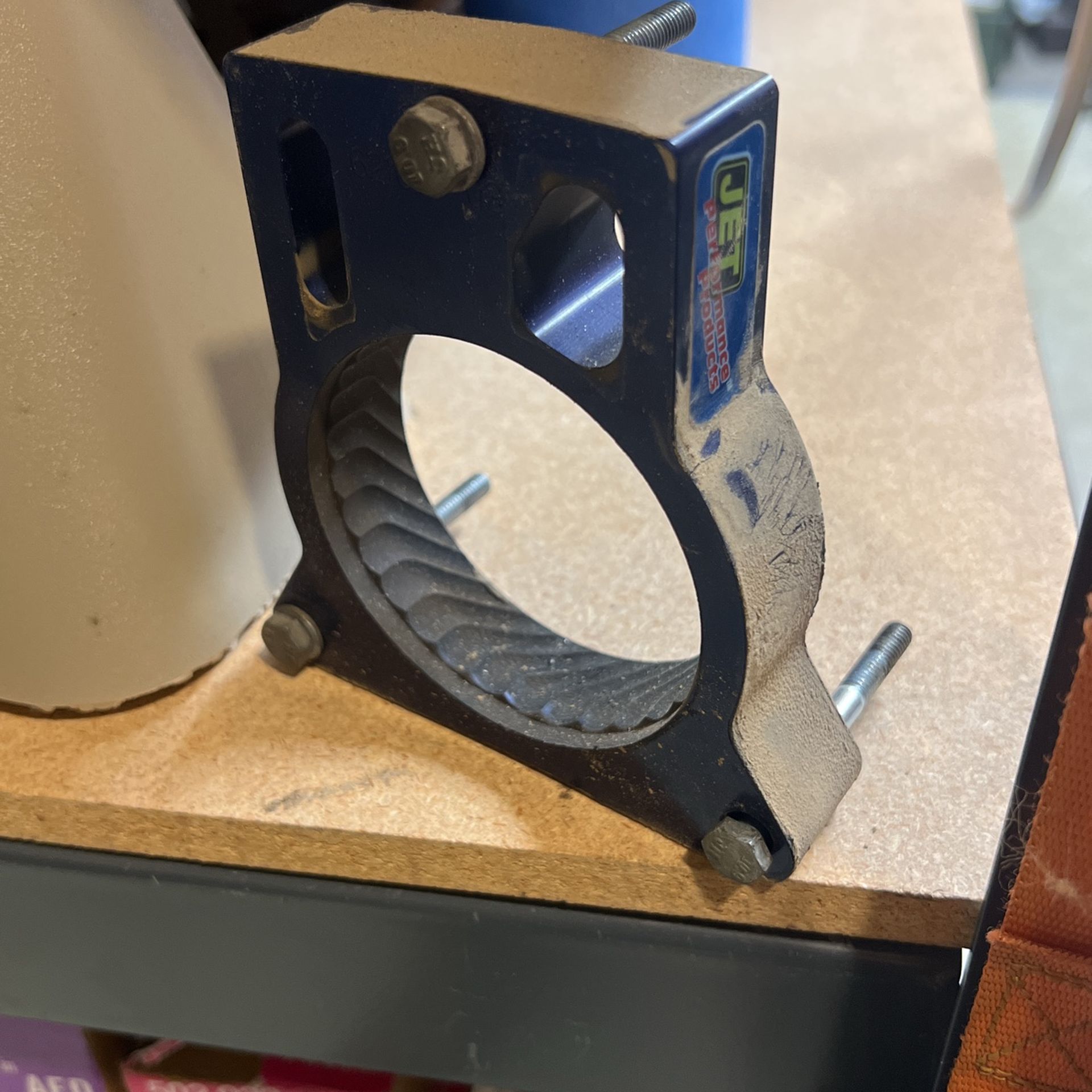 5.3 Vortec Throttle Body Spacer