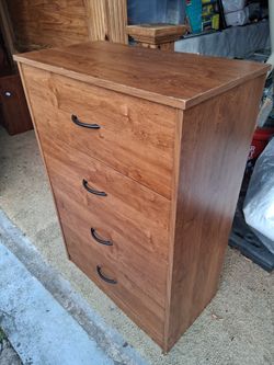 Dresser (AS IS)