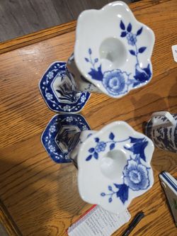 Blue White Chines Rose Candlestick Holder