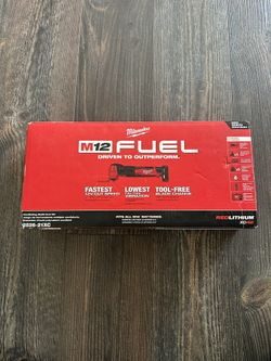 M12 Fuel Oscillating Multitool Kit (Milwaukee 2526-21XC)