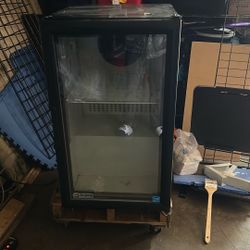 Mini Fridge 