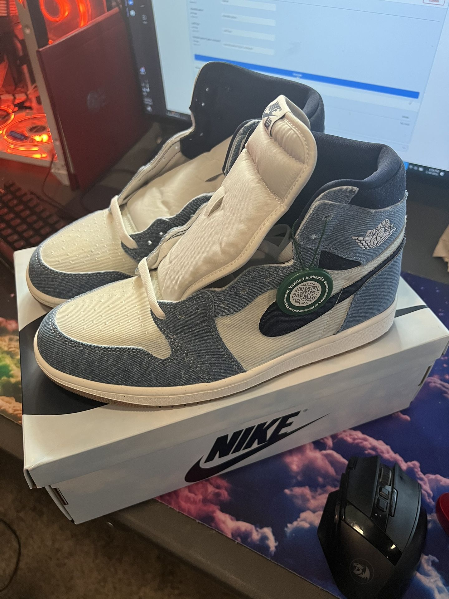 Denim Jordan 1