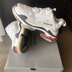 Balenciaga Triple S