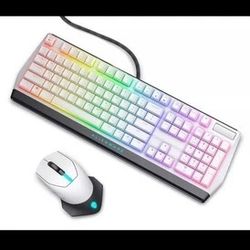 Alienware Mechanical Gaming Keyboard & Wireless Mouse 