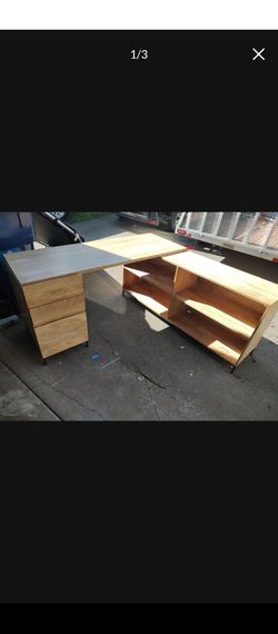 Free office desk