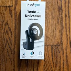 Prodigee Magnetic Rotating Car Mount For Tesla Model 3/Model Y