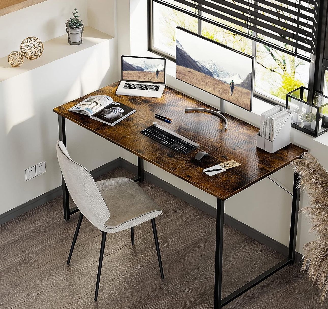 Office Desk with Small side Table