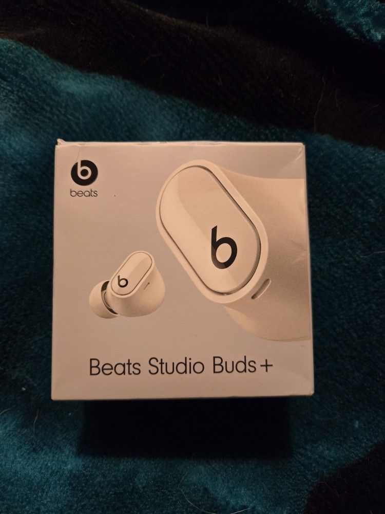 Beats Studio Buds +