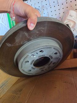 Chevy Silverado 1500 Calipers & Brakes