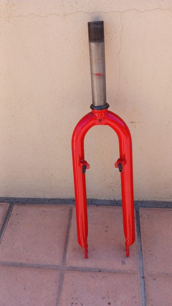 Trek Steel Fork 26" Wheel