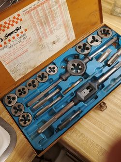Tap And Die Set