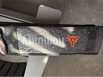 Tailgate pad for surf board