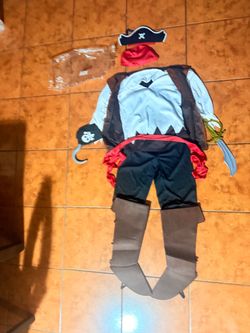 Medium Kids Pirate Halloween Costume Set