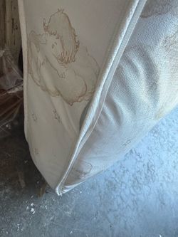 Free Crib mattress