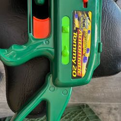 Motorized Nerf Automatic Tommy 20 Gun
