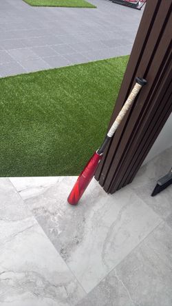 Demarini   ZOA  31/23 -8