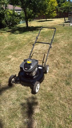 Yard machine, Mower runs great