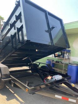 Diamond dump trailer