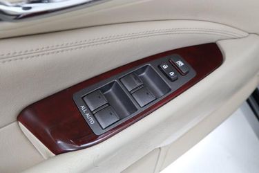 2010 Lexus LS 460 Thumbnail