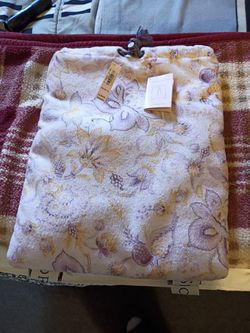Victoria Secret towel bag ,trader Joe's canvas totes, Carhartt back RAIDERS duffel bag