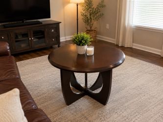 Round Dark Wood Accent / Coffee Table – Modern Style