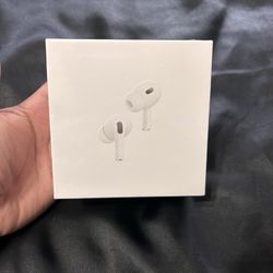 Airpods Pro’s Generation 2 (BRAND NEW)