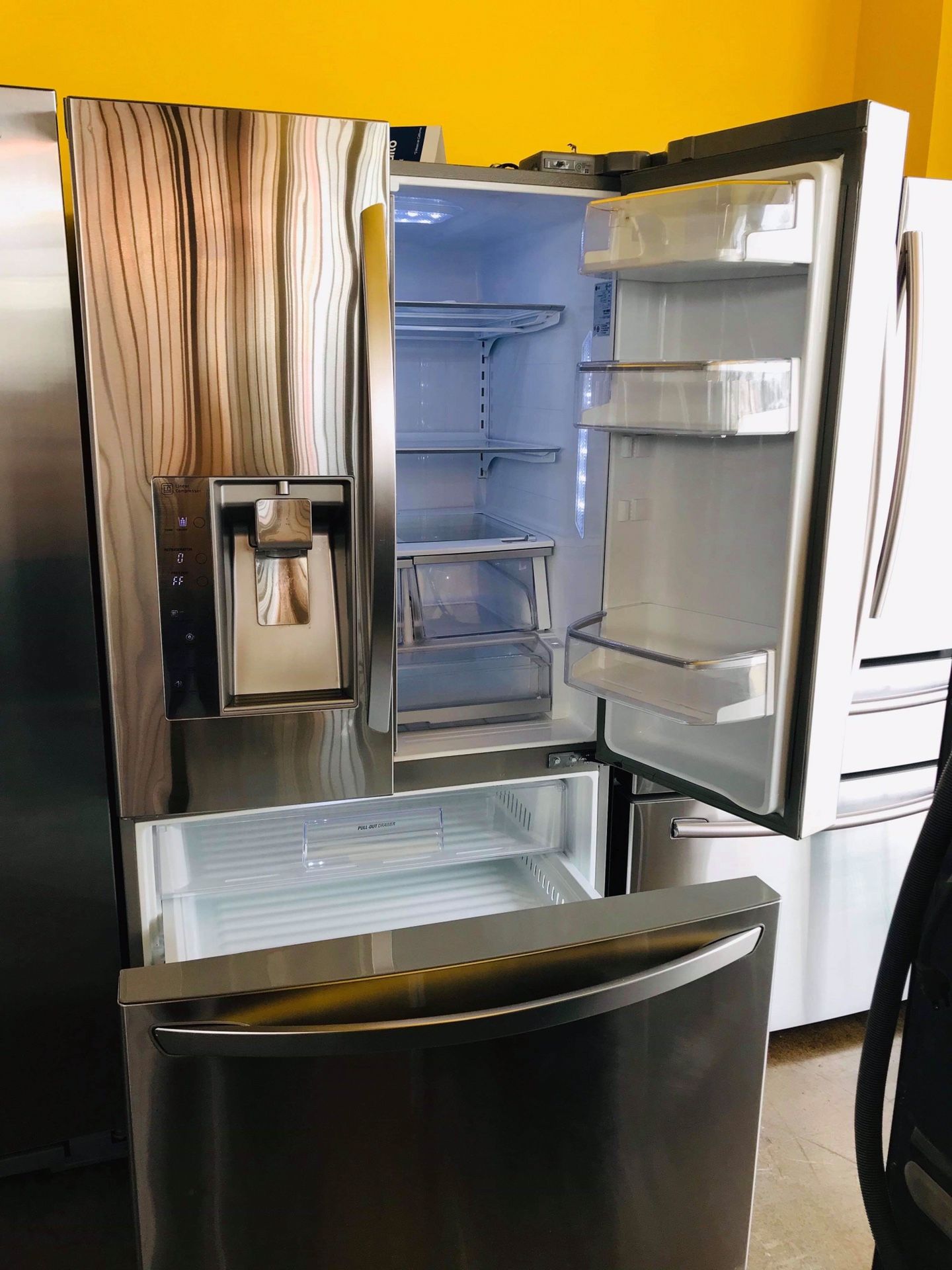 Refrigerator