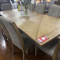 Dining Table Set