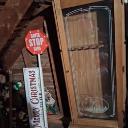 Wooden Gun Cabinet 