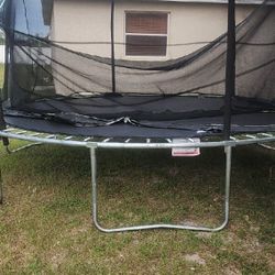Trampoline 